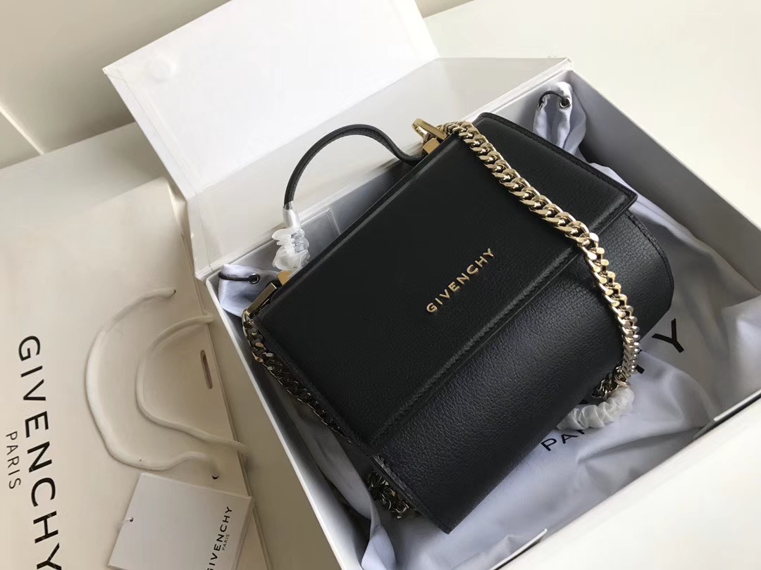 Gienvchy_Pandora_Bag-18C
